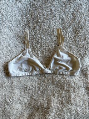ARQ Cream Wireless Triangle Bralette